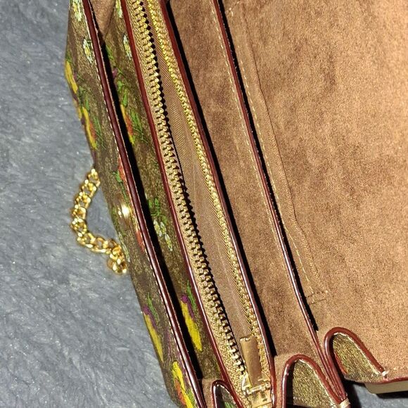 Coach Mini Klare Crossbody In Signature Canvas With Floral Print - Picture 8 of 11